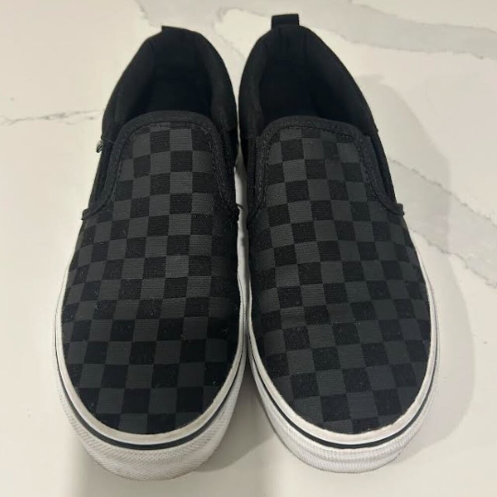 🖤 Vans Asher Kids Slip-On Shoes – Black Checkerboard (Size 4Y)